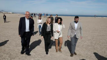 pilar bernabe junto a vicent grimalt y rosa de los rios destacada