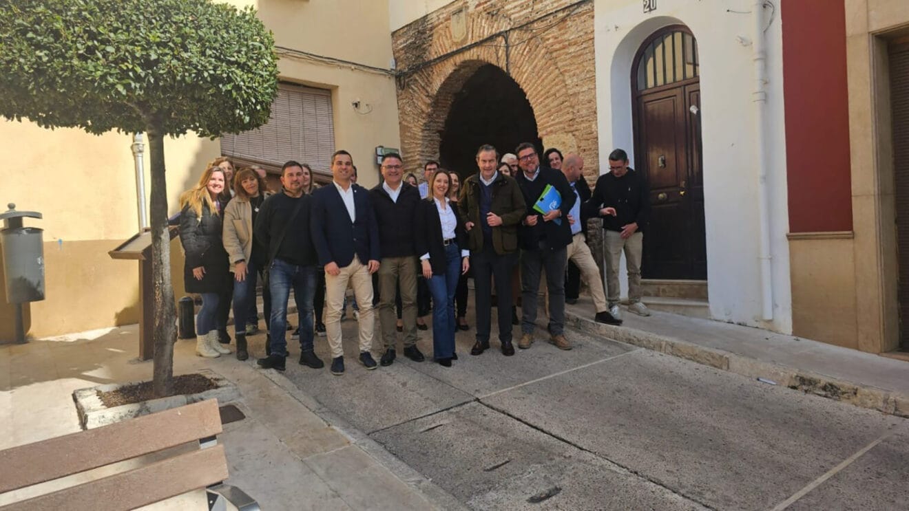 Representantes del PP visitan Pego para hablar de los presupuestos
