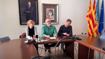 rueda de prensa tras la reunion de compromis sobre los centros de victimas de violencia machista