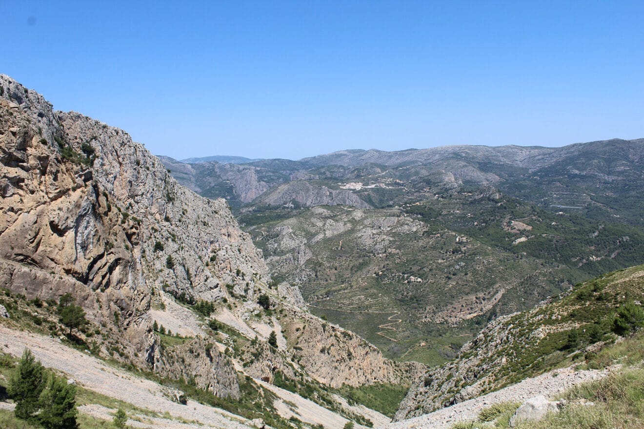 Abancalamientos y entorno de la Serra de Bèrnia i Ferrer