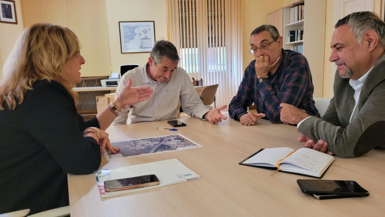 Calp busca una solución para el tráfico rodado