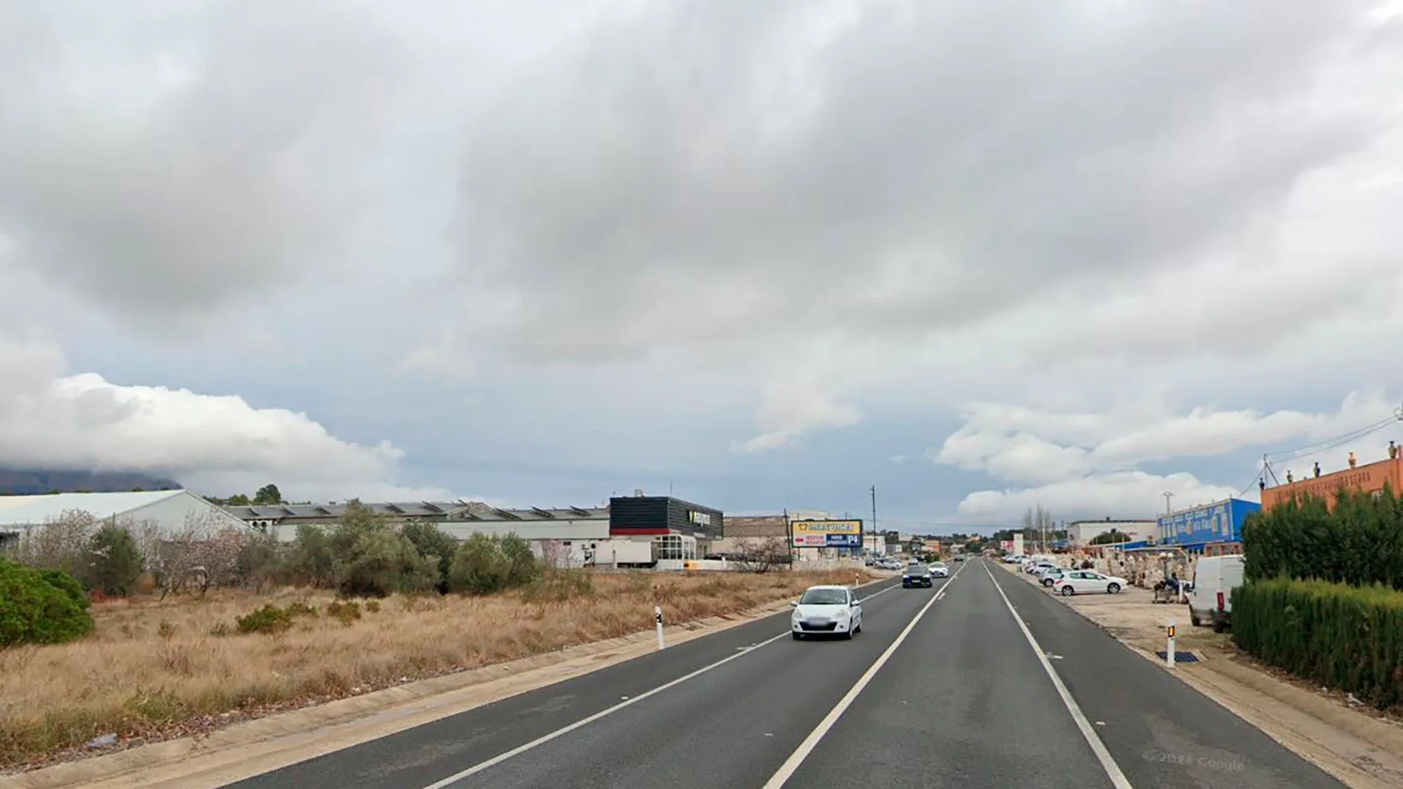 carretera n 332 entre pedreguer y gata de gorgos