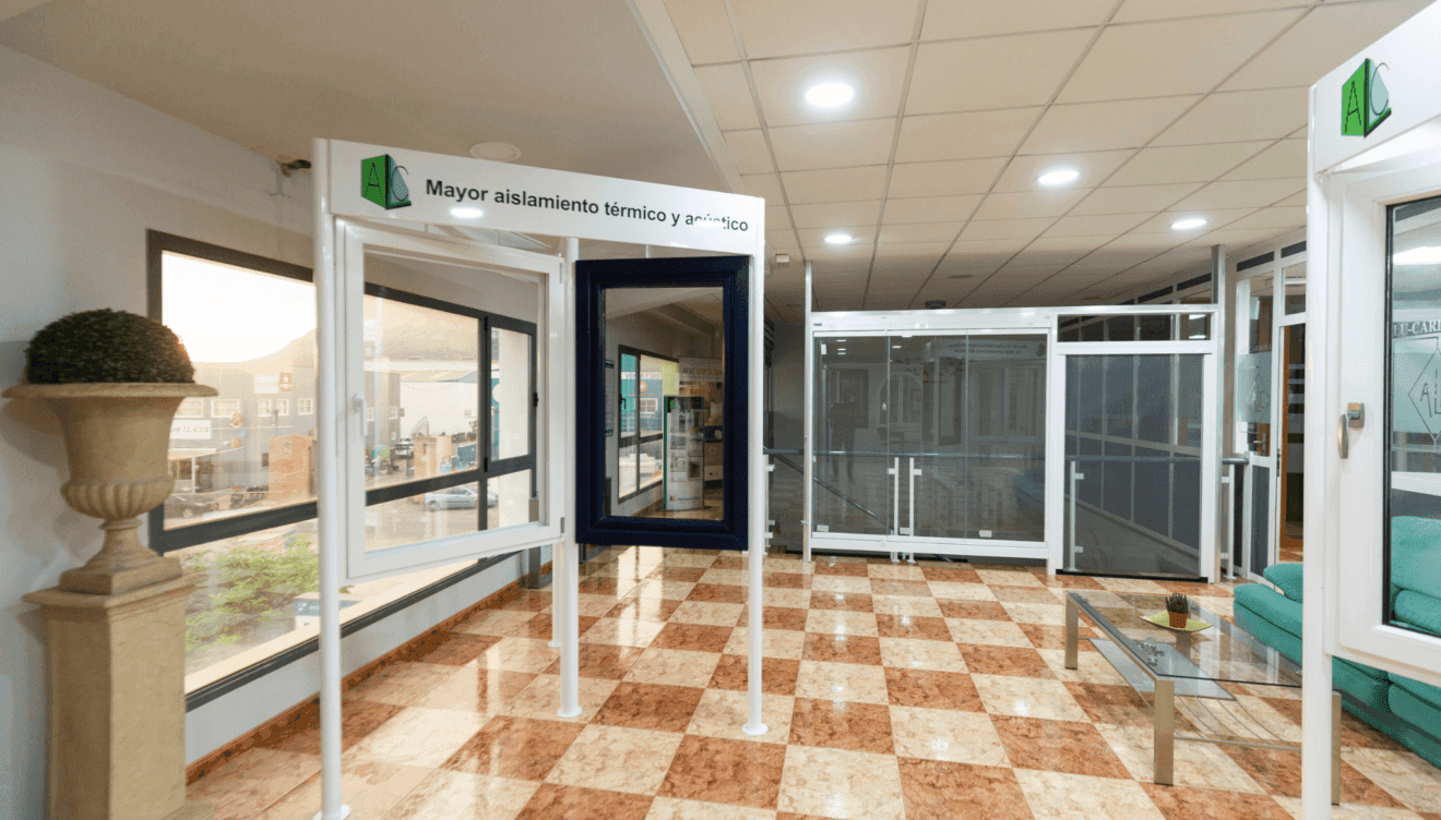 Con Alucardona podrás mejorar la estética y aislamiento de tu vivienda