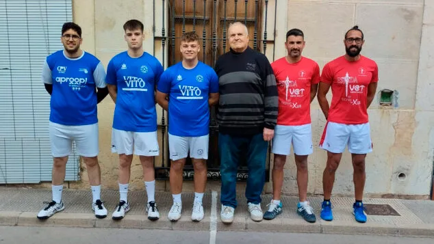 Imagen: Els Poblets y La Vall B en la partida de pilota de raspall por equipos