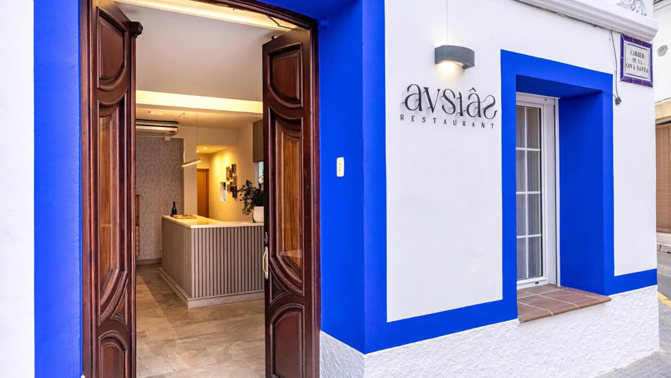 Entrada del Ausiàs Restaurant en Pedreguer