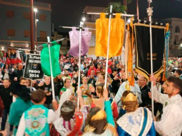 La plaça de l’Ajuntament de Pego celebra los premios de las fallas 2024
