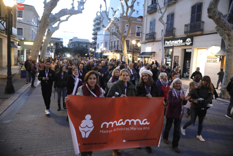 Manifestación del 8M en Dénia en 2024 07