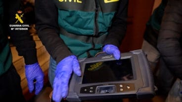 Material incautado en la operación PIMA-KRADSTI de la Guardia Civil en la Marina Alta