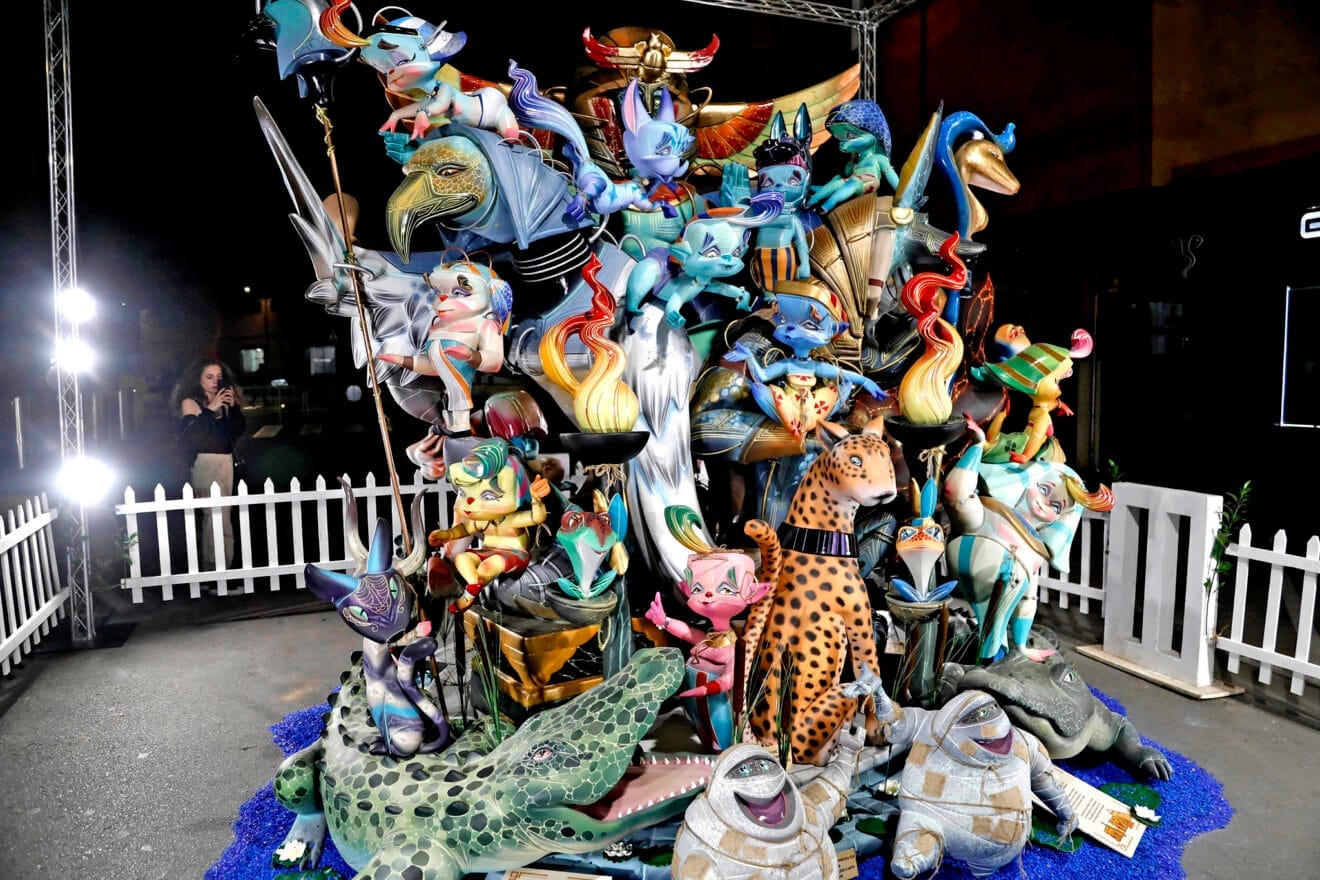 Monumento infantil de la Falla Falla París-Pedrera de Dénia 2024