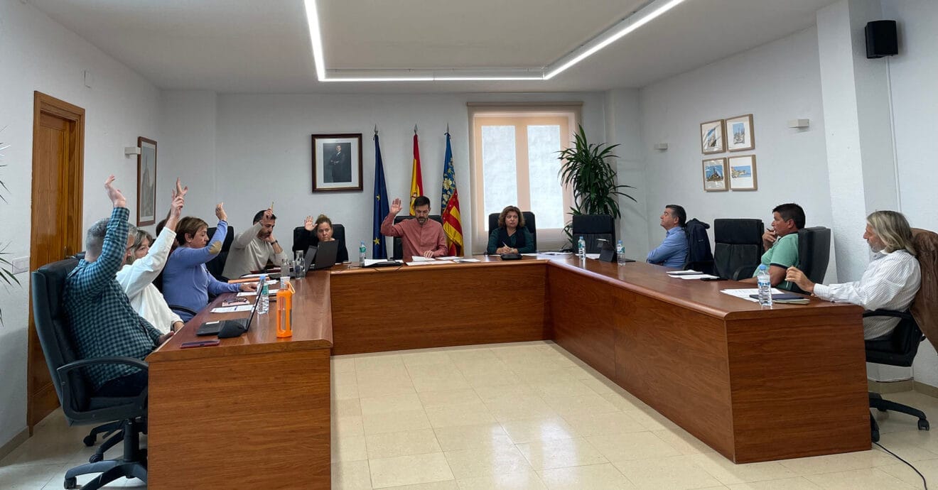 Pleno en Benitatxell