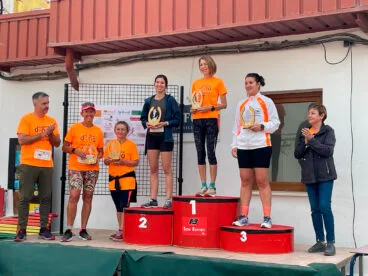 Podio de la Cursa de la Dona de Benitatxell 2024
