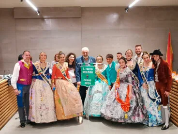 Primer premio a la ofrenda floral de las fallas de Pego 2024