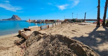 Regeneración de la playa Puerto Blanco de Calp