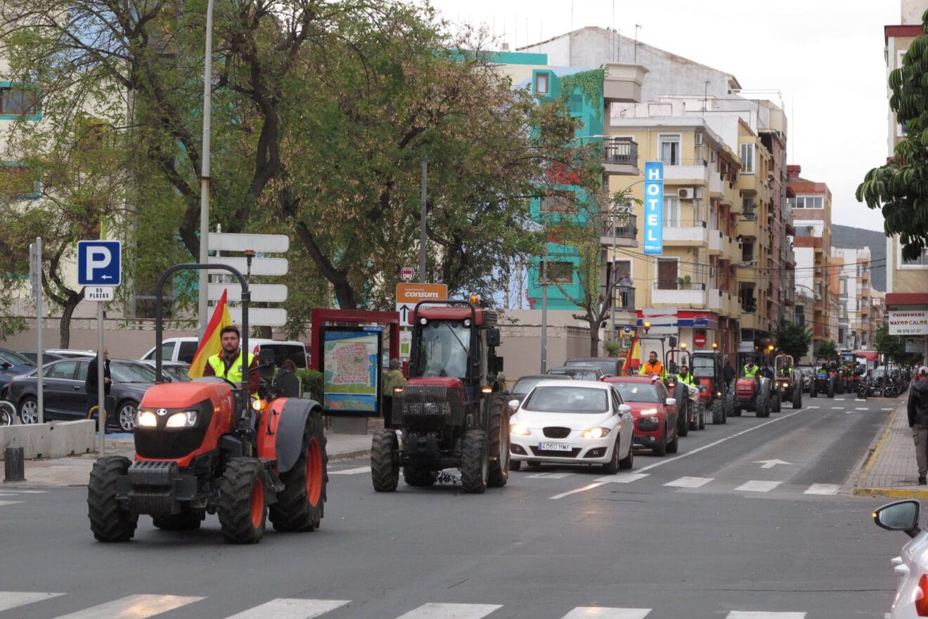 Tractorada del sector primario de la Marina Alta en Dénia 06