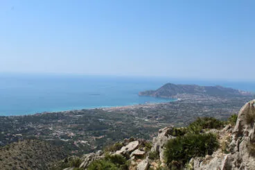 Vistas al mar desde la Serra de Bèrnia i Ferrer