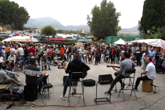 ambiente de la fireta de sant vicent de benidoleig 2024 08