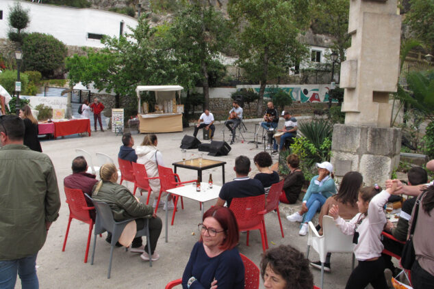 ambiente de la fireta de sant vicent de benidoleig 2024 21