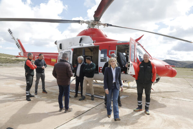 Imagen: Elisa Núñez en la Unidad Helitransportada de Bomberos Forestales de Cocoll