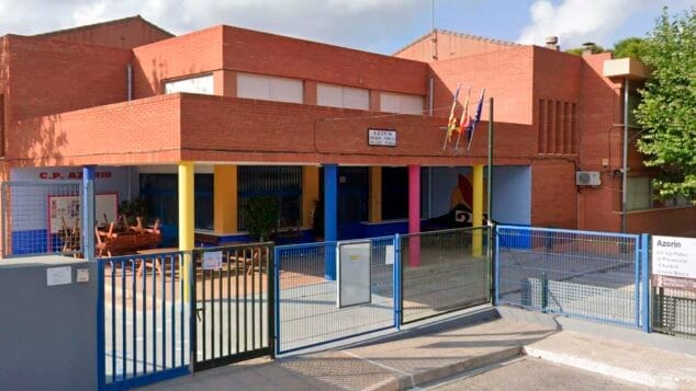 entrada del ceip azorin de calp