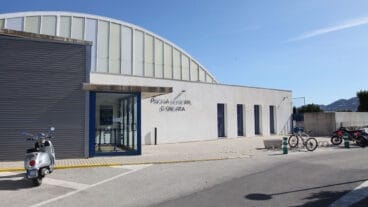 exterior de la piscina municipal de ondara