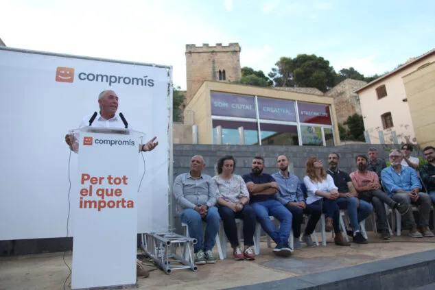 Imagen: Joan Baldoví en el acto de campaña de Compromís en Dénia en 2023