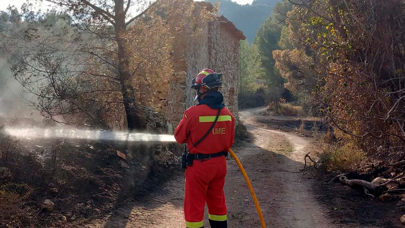 La UME en el incendio de Tàrbena