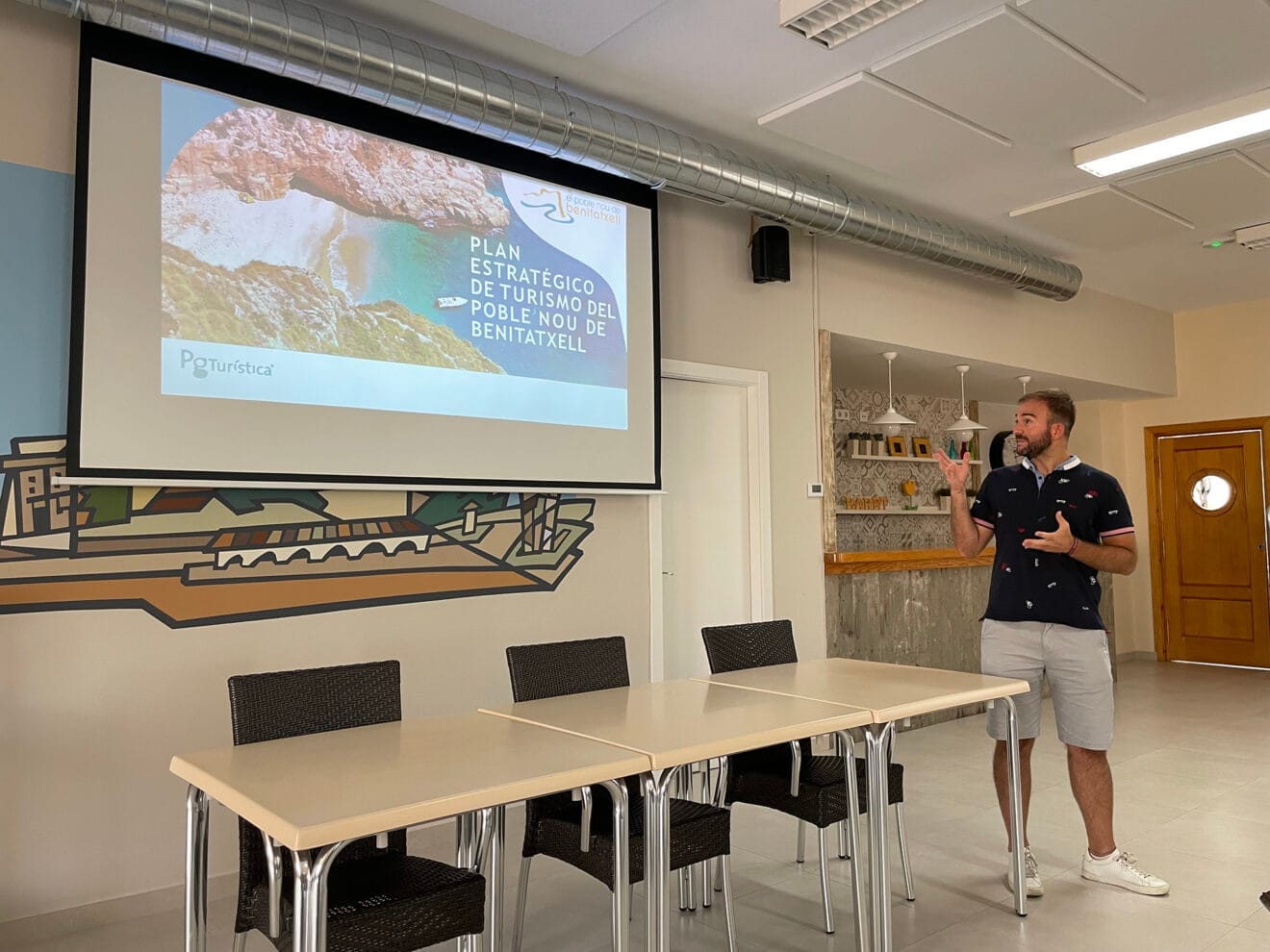 Benitatxell presenta el Plan Estratégico de Turismo