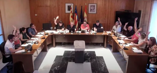 Imagen: Compromís y PP se abstienen en la votación para ceder la plaza de toros de Ondara a Conselleria
