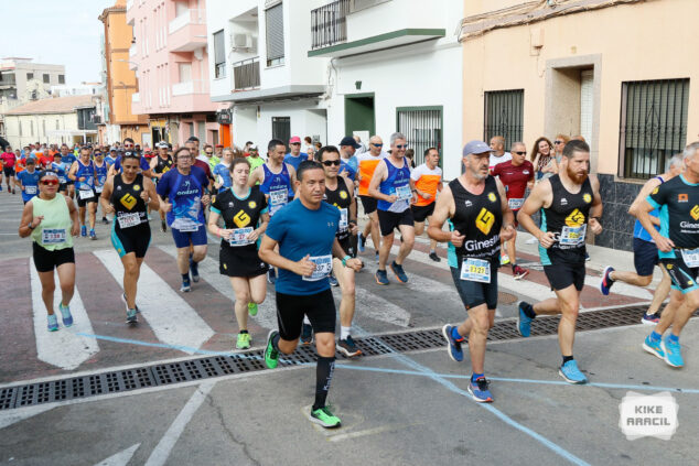 Imagen: Corredores de la Volta a Peu a Pego en 2023