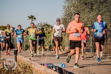 Corredores de la XL Volta a Peu a Pego 2024