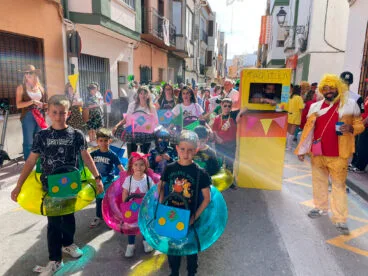 Disfraces en las fiestas de la Rosa de Benitatxell 2024 20