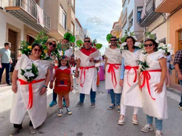 Disfraces en las fiestas de la Rosa de Benitatxell 2024 37