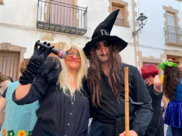 Disfraces en las fiestas de la Rosa de Benitatxell 2024 43