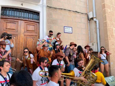 Disfraces en las fiestas de la Rosa de Benitatxell 2024 50