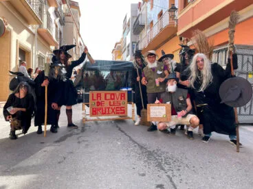 Disfraces en las fiestas de la Rosa de Benitatxell 2024 56