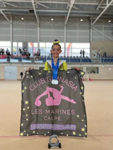 Gimnastas del Club Gimnasia Les Marines Calpe (1)