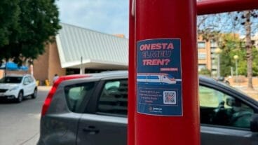 joves pv lanza una campana para reivindicar el tren