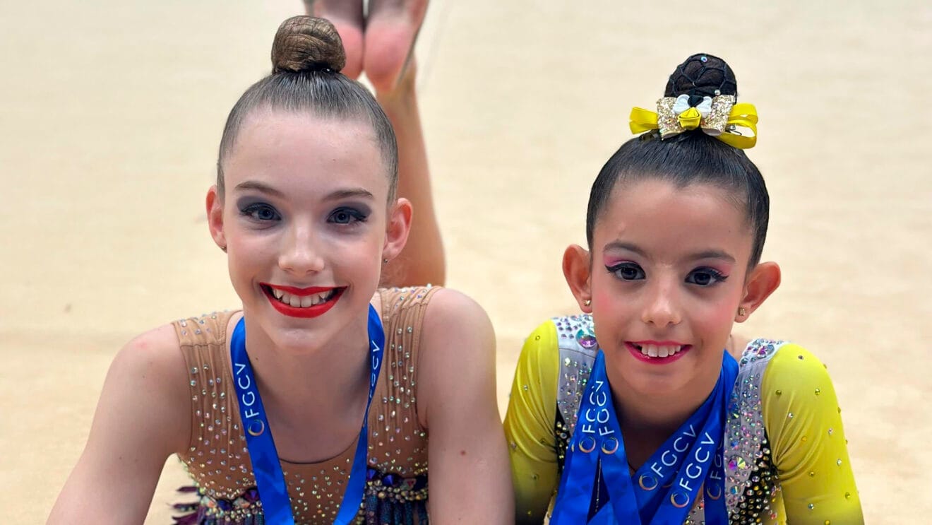 Laia García y Katya Truckacheva del C. G. Les Marines de Calp