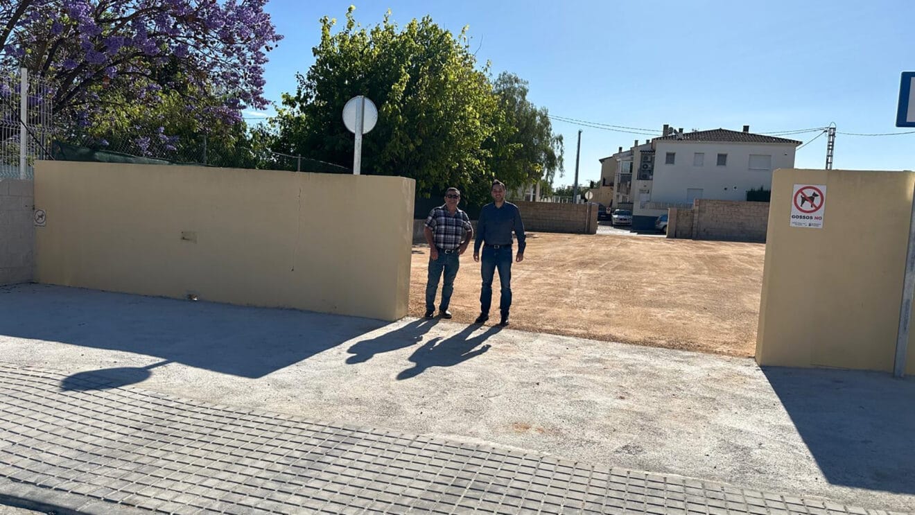 Nueva parking en Ondara dest