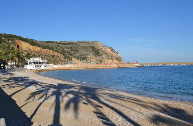 Imagen: Playa de la Grava de Xàbia