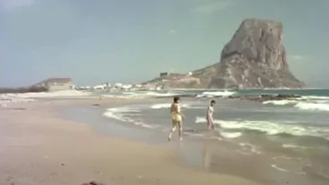 Playa vacía de Calp. RTVE. DEST