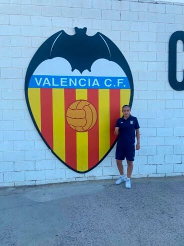 Aitana Soler Blanquer con el Valencia C.F.