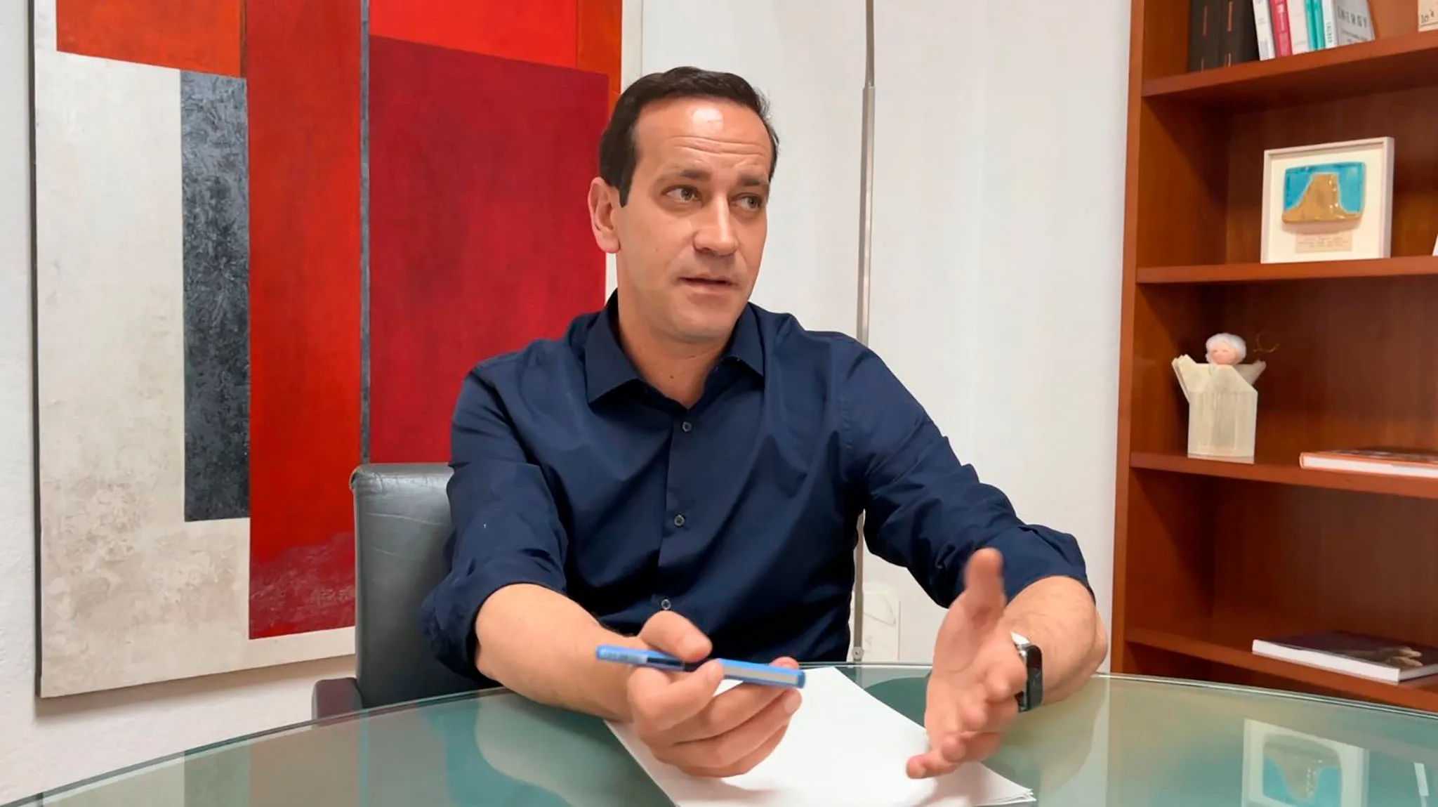 arturo poquet alcalde de benissa durante la entrevista con lamarinaalta
