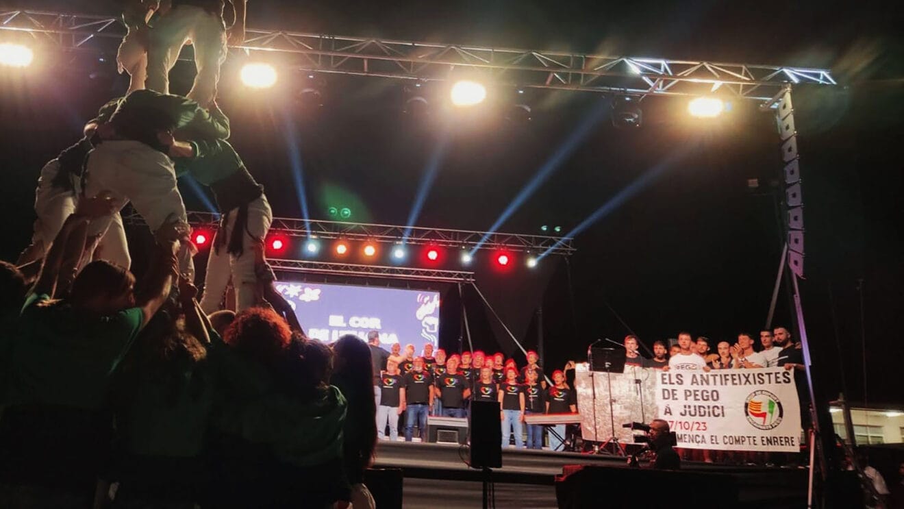 Concierto en apoyo a los 14 jóvenes encausados de Pego