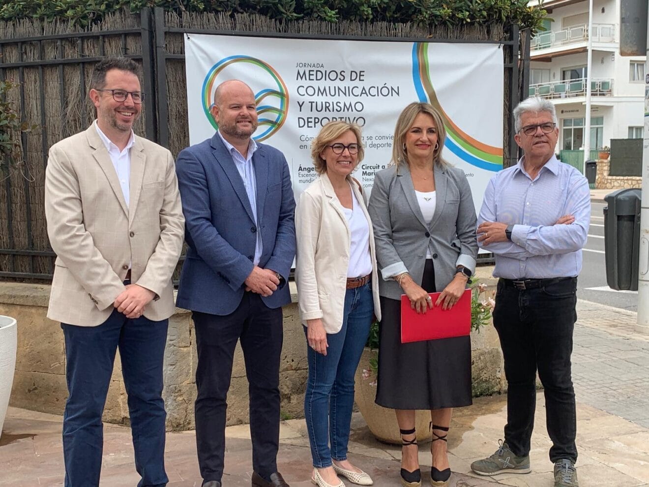 Alcaldes y Consellera en la Jornada Medios de Comunicación y Turismo deportivo en Xàbia