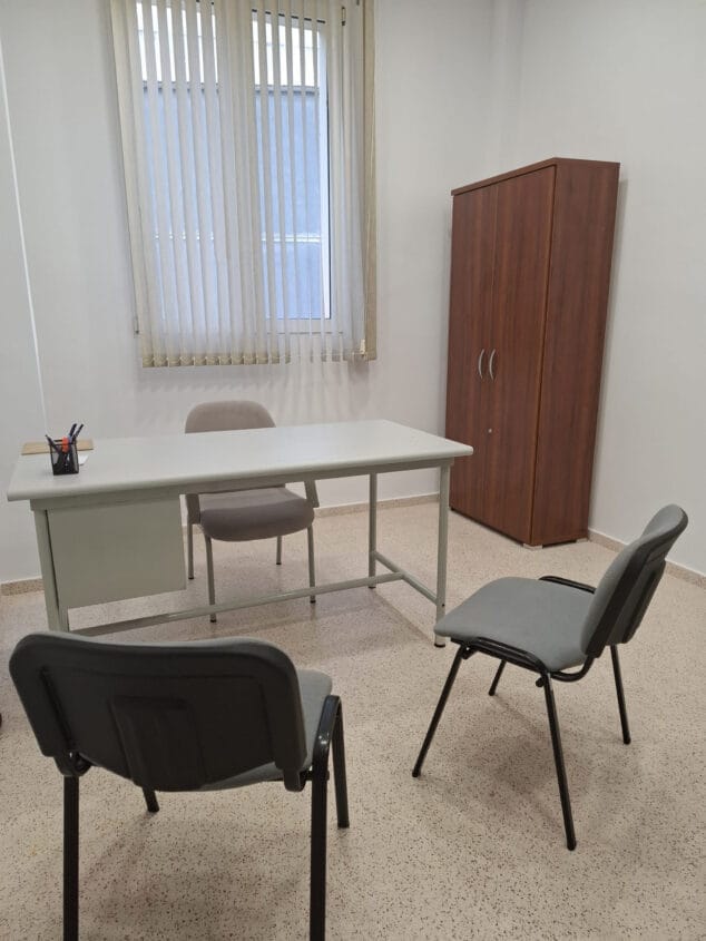 Imagen: Nova oficina de Correos en la Vall de Gallinera