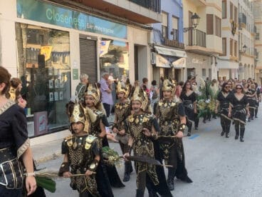 Ofrenda de la filà Conqueridores de Benissa en 2024