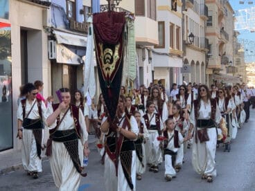 Ofrenda de Moros y Cristianos de Benissa 2024 42