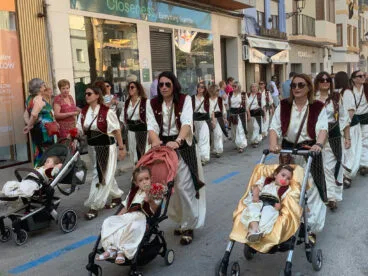 Ofrenda de Moros y Cristianos de Benissa 2024 44