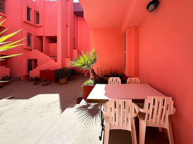 Imagen: Piso en la Muralla Roja de Alicante. Idealista.